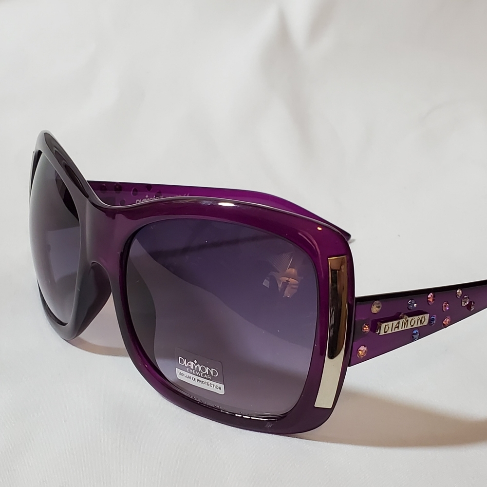 ⭐Elegant Diamond Eyewear Sunglasses (plum)